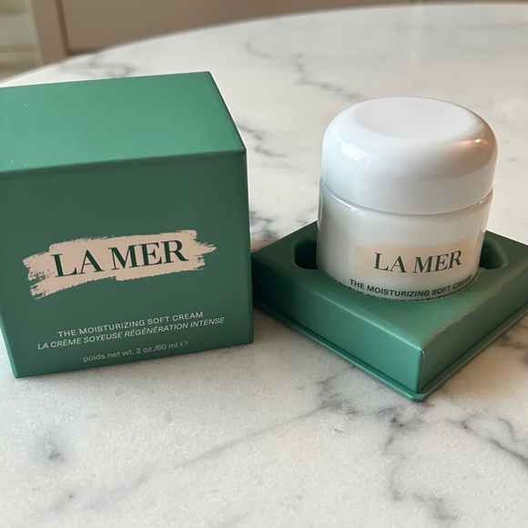 la mer moisturizing soft cream - Picture 2 of 2